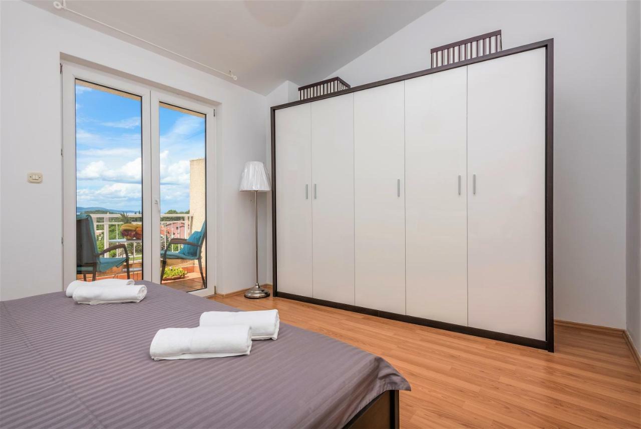 Apartment Andor Makarska Exteriör bild